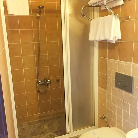 Aristo Hostel Assos